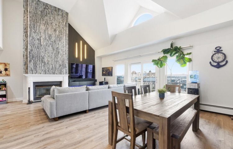 101 Shearwater Court East, Unit 63