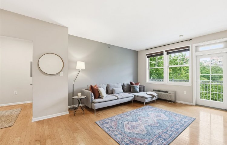 4 Constellation Place, Unit 306