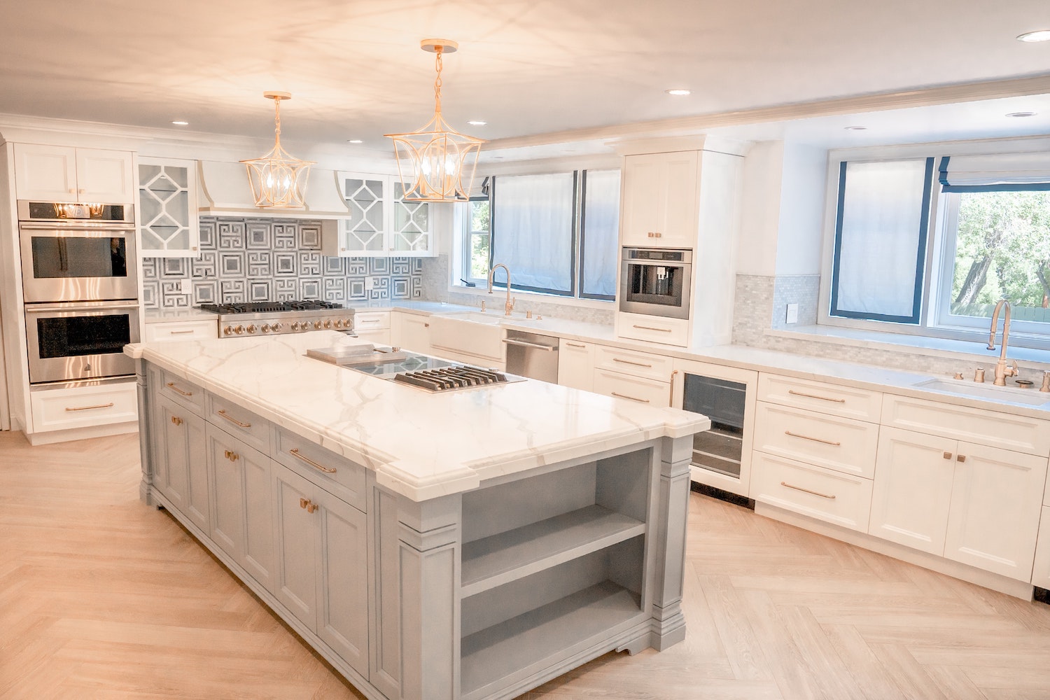 white marble kitchen