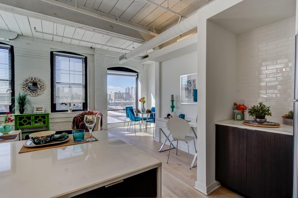 TransAtlantic Building in Philadelphia Apartments for Rent