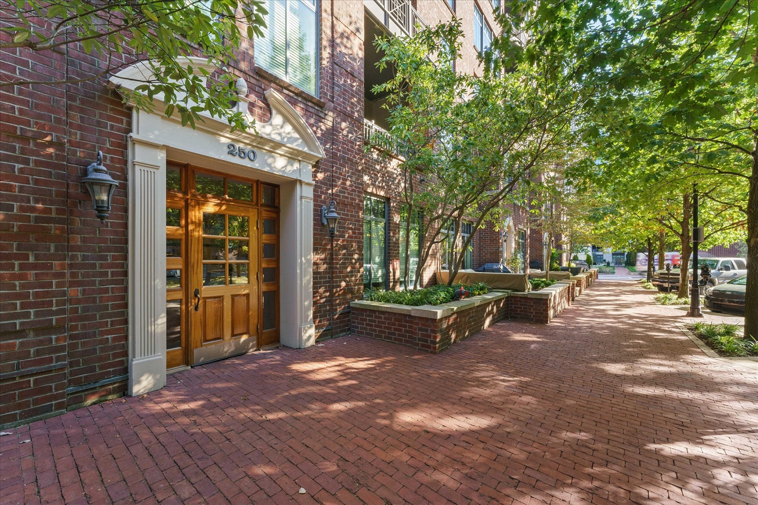 Explore Burnham Square Condos in Downtown Columbus, OH