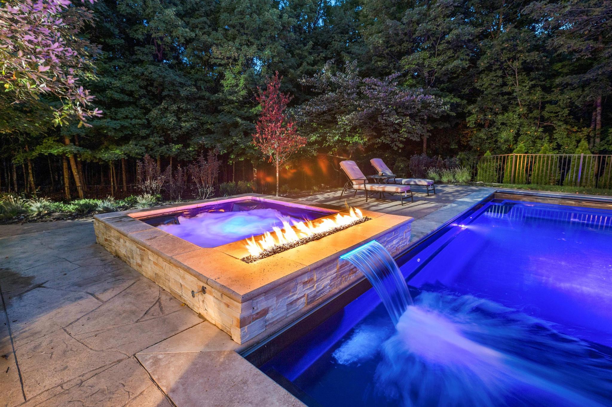 Exterior Pool