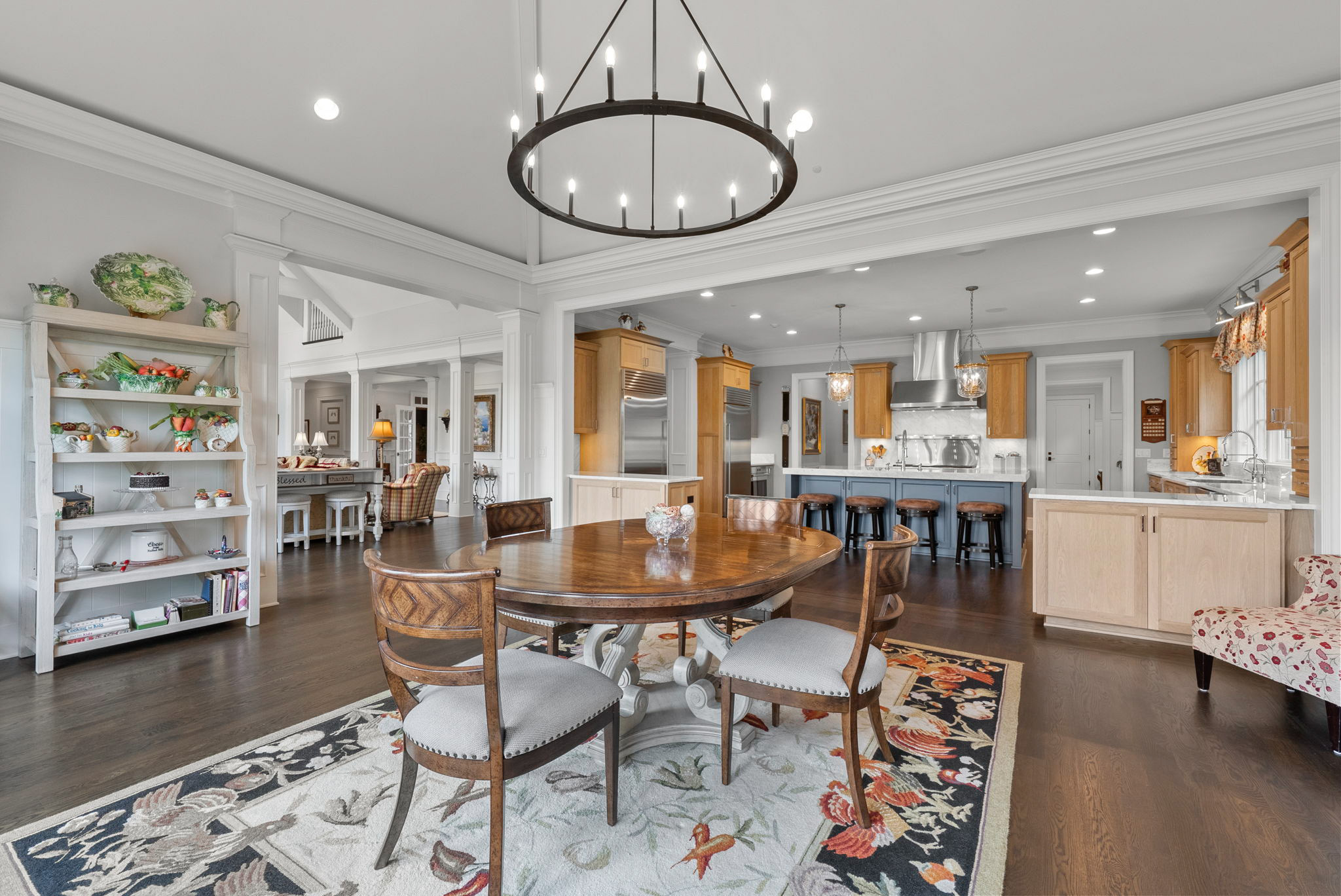 Eat In Kitchen
