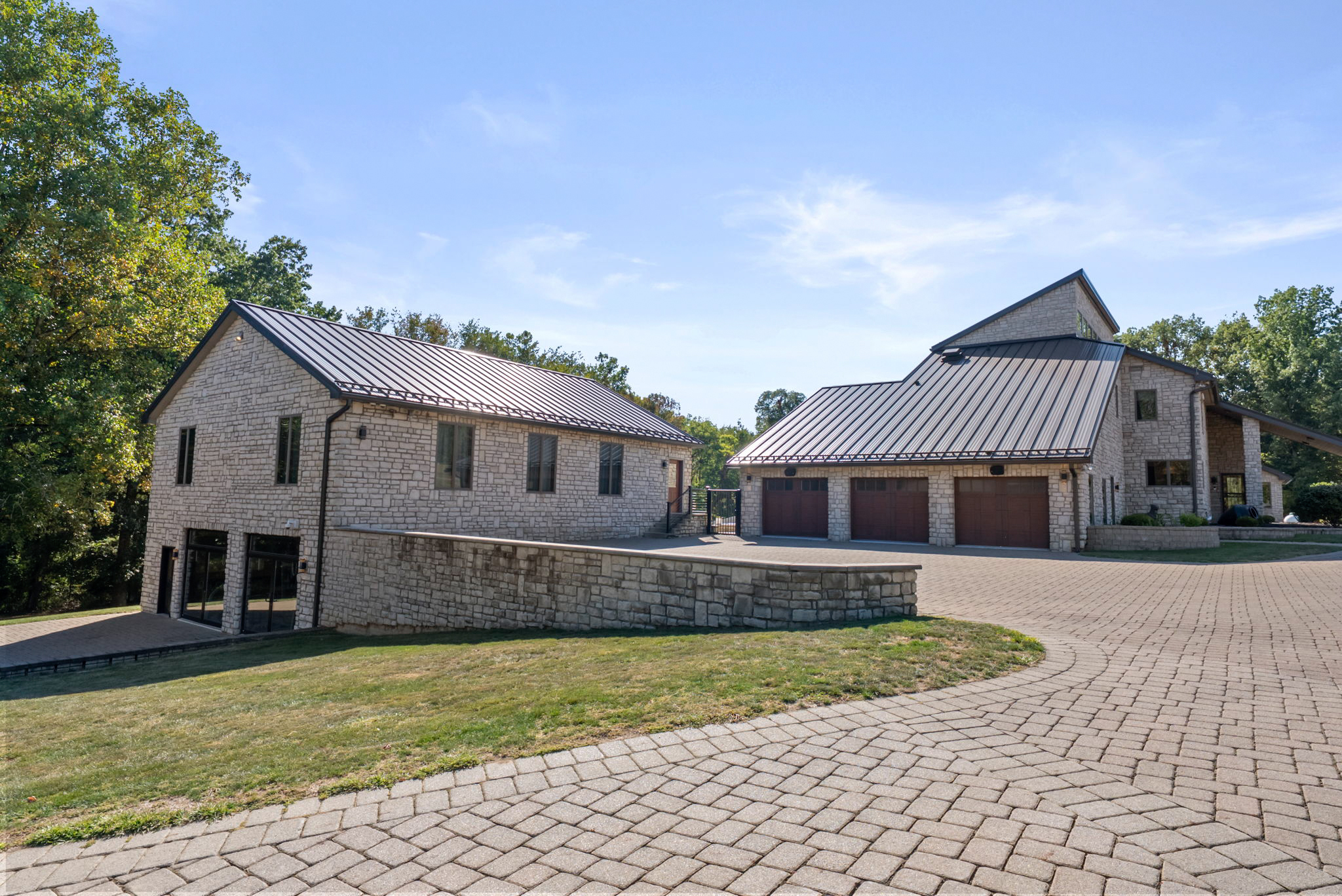 Garage & In-Law Suite