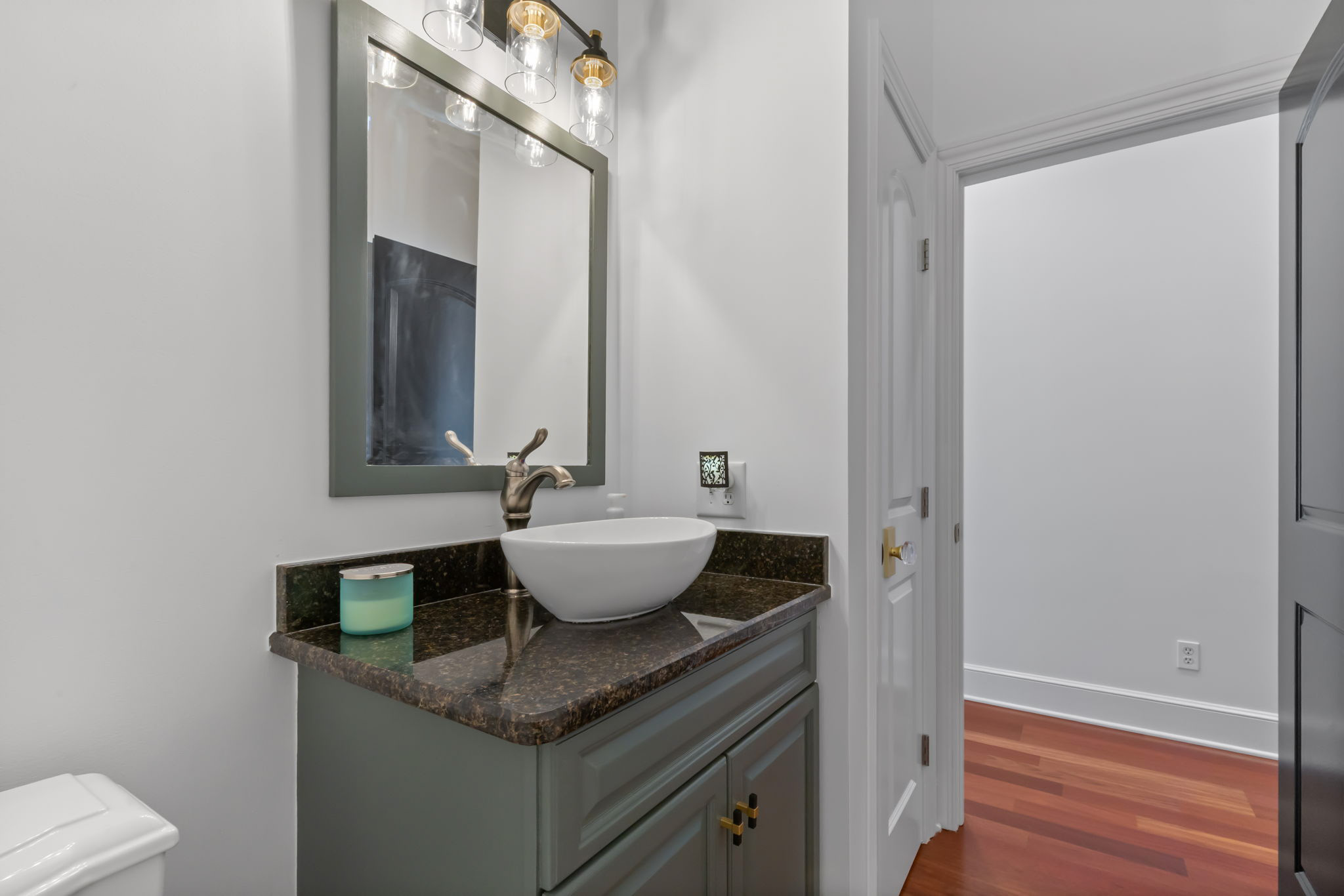Powder Room