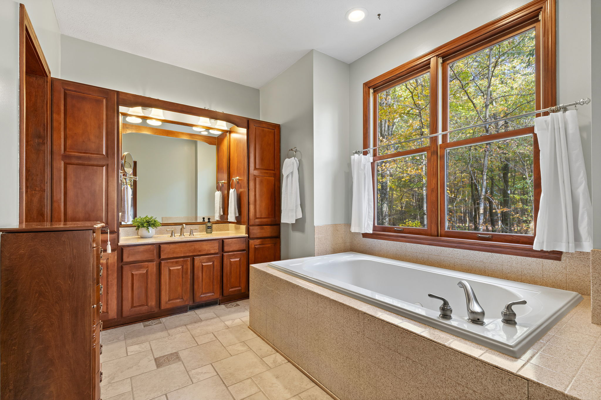 Primary Ensuite