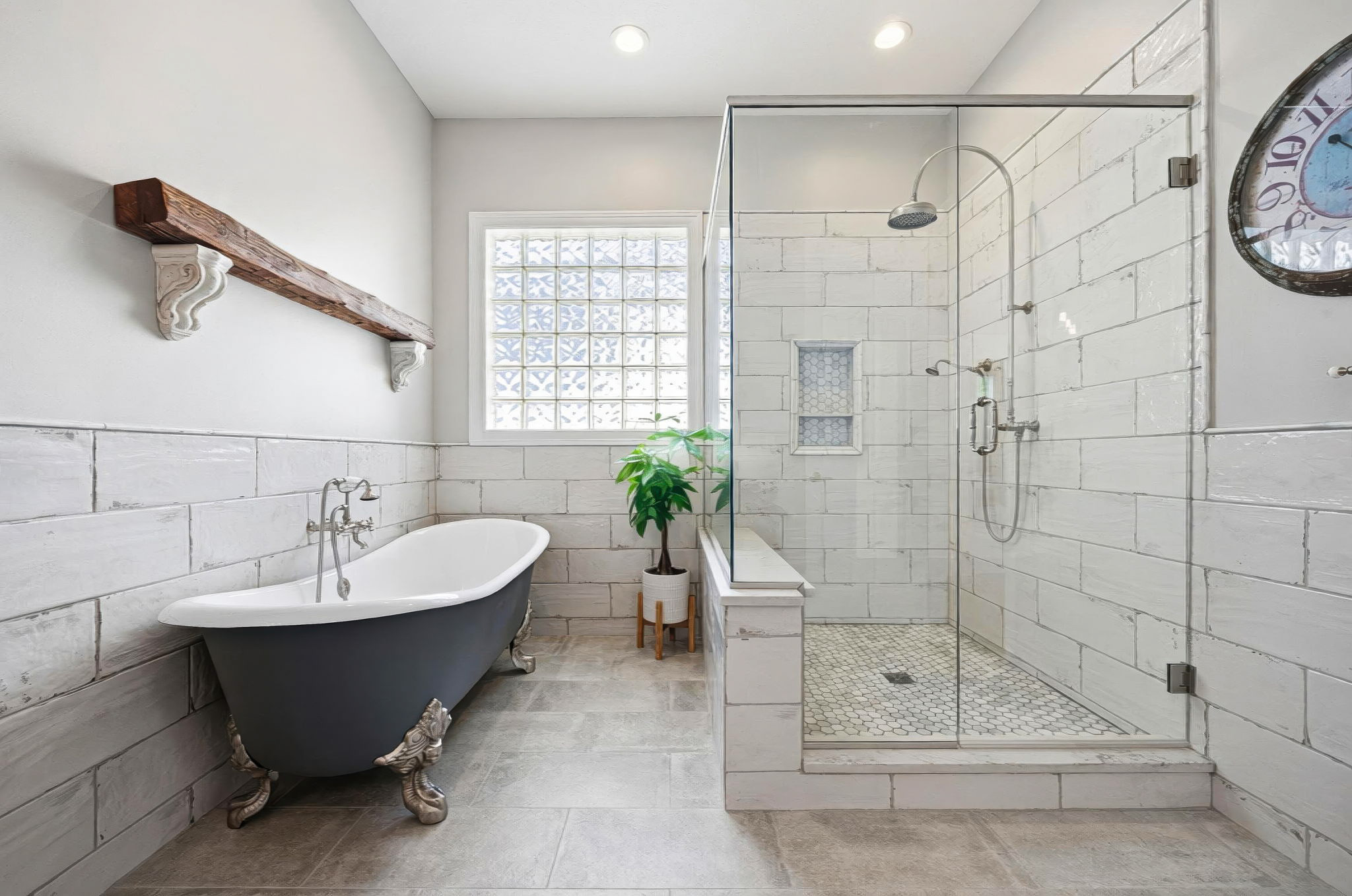 1st Floor Primary Ensuite