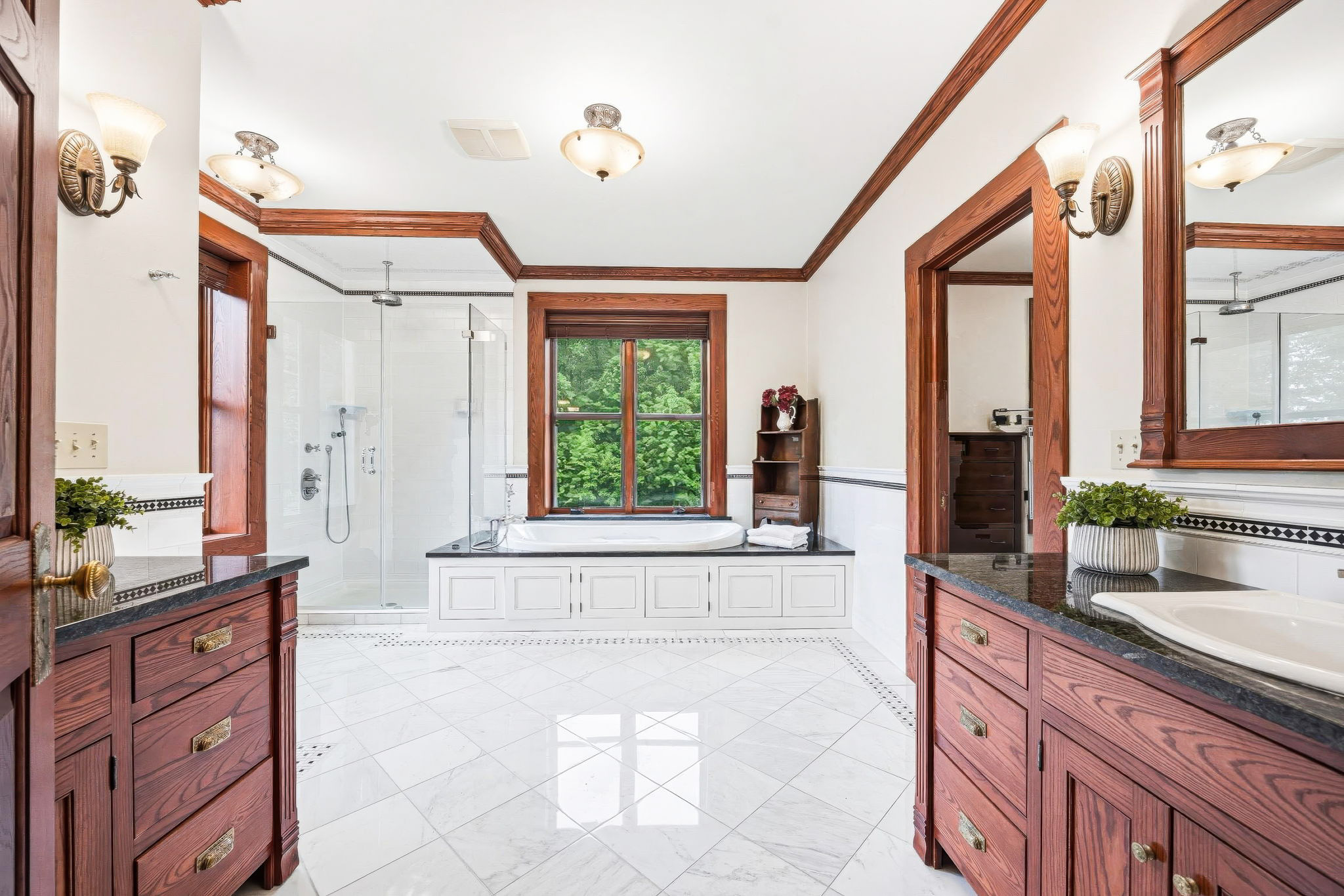 Primary Ensuite