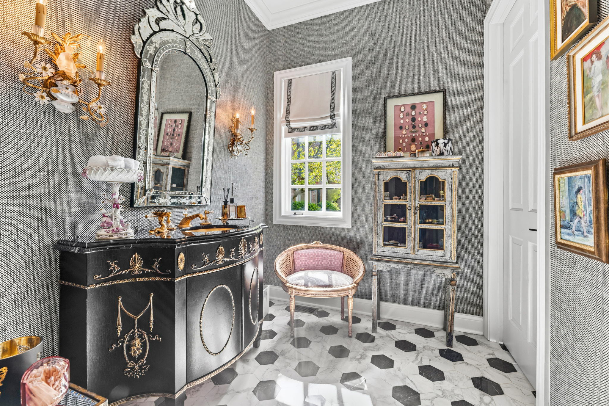Powder Room