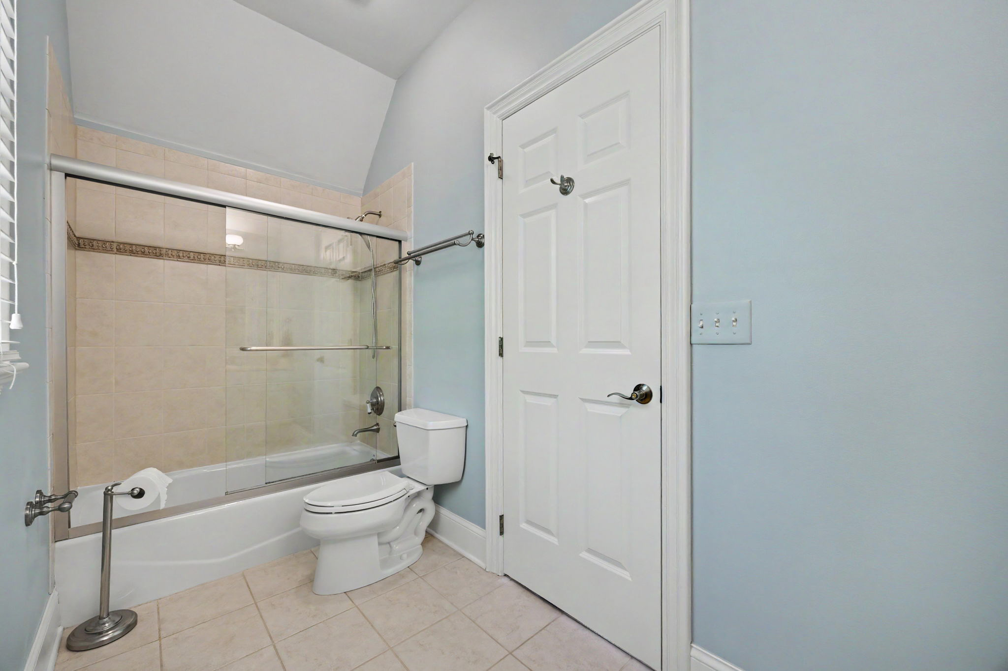 Full Bath 4