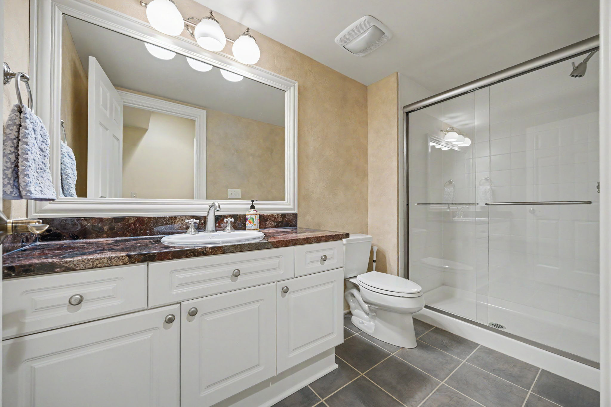Full Bath 5