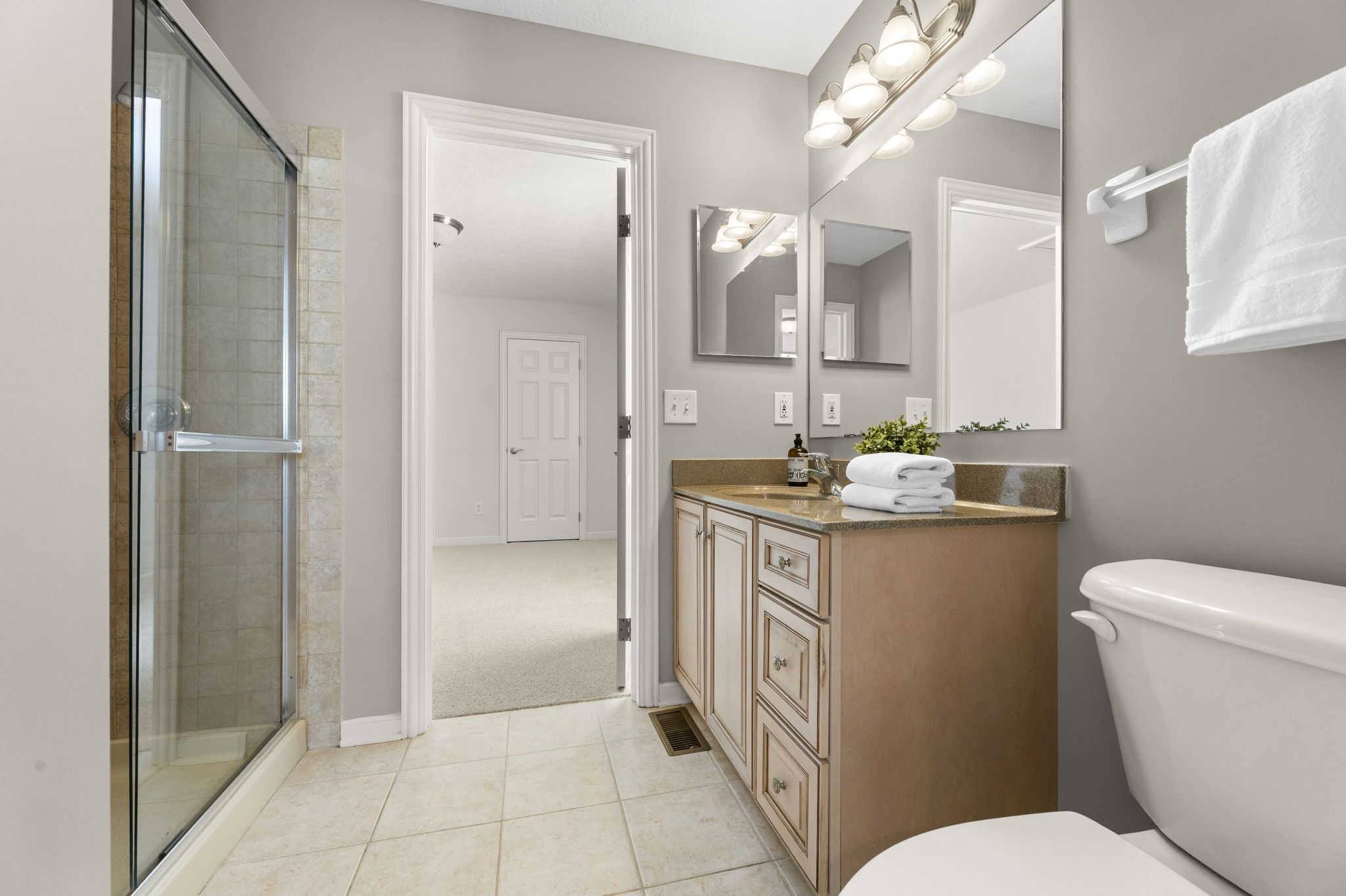 Bedroom 3 Bath