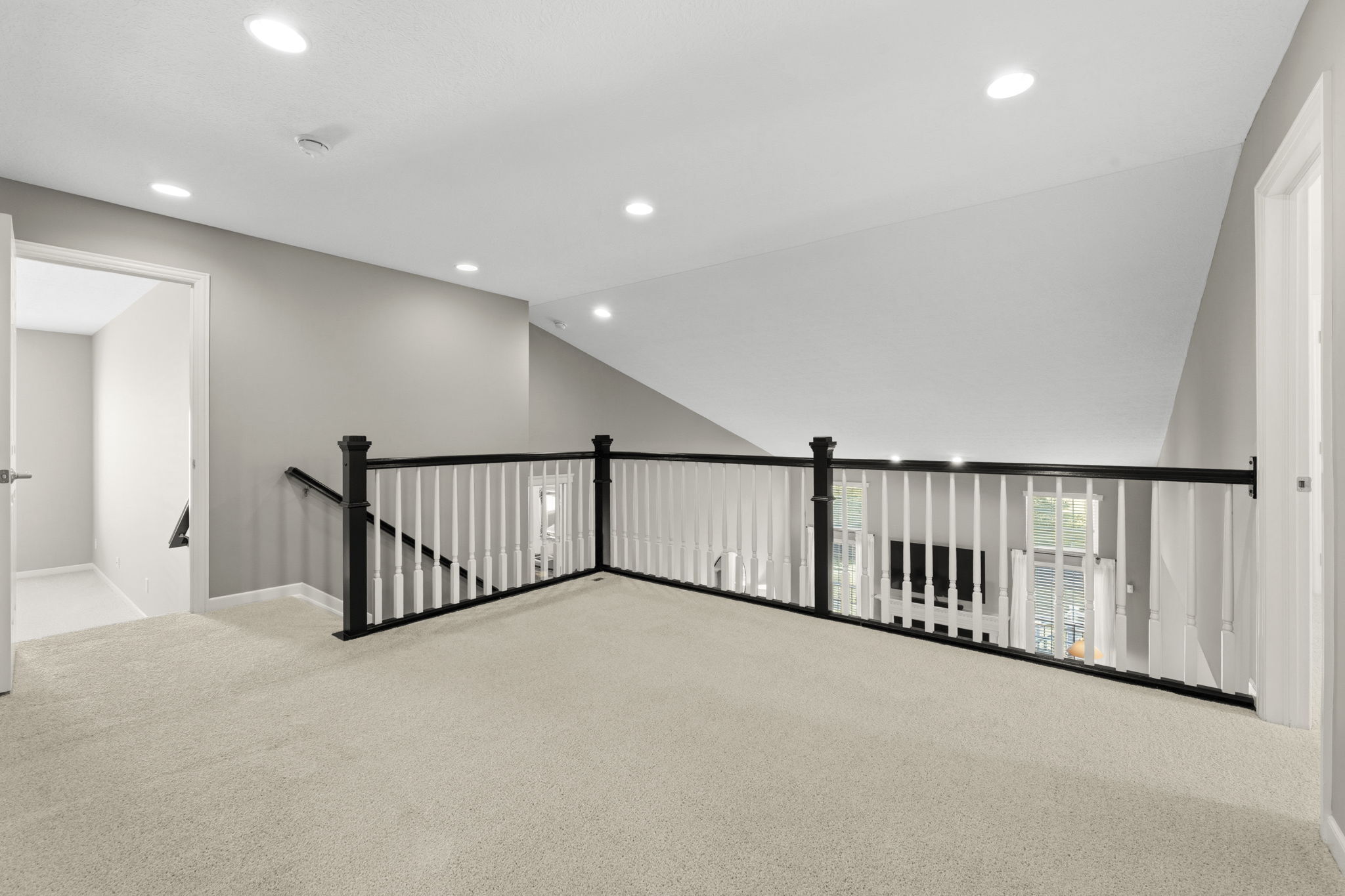 Loft 2