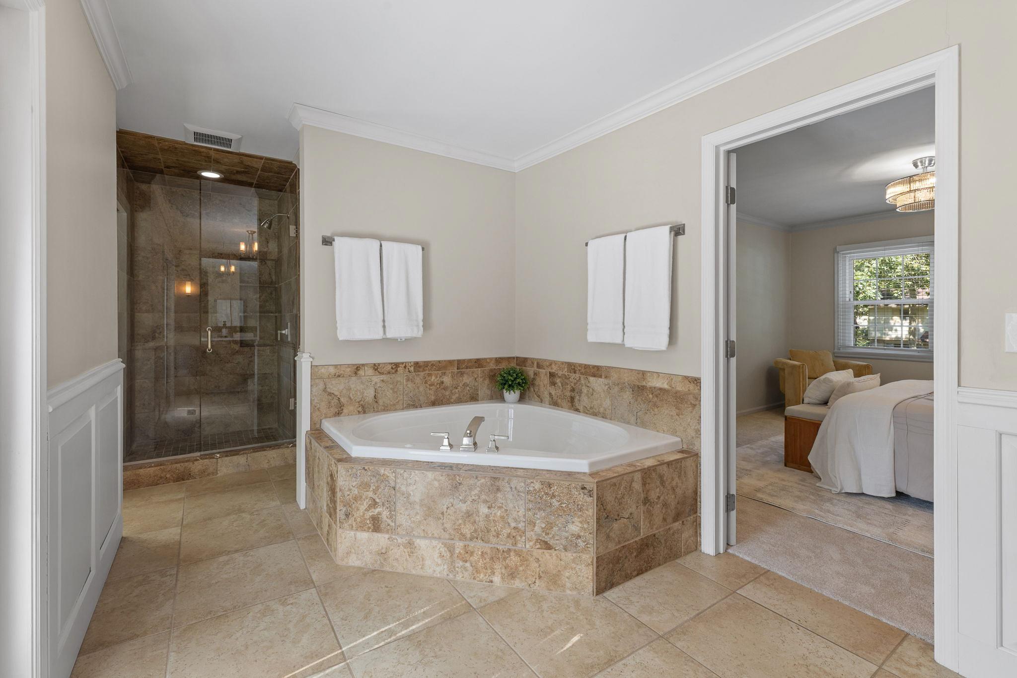 Primary Ensuite