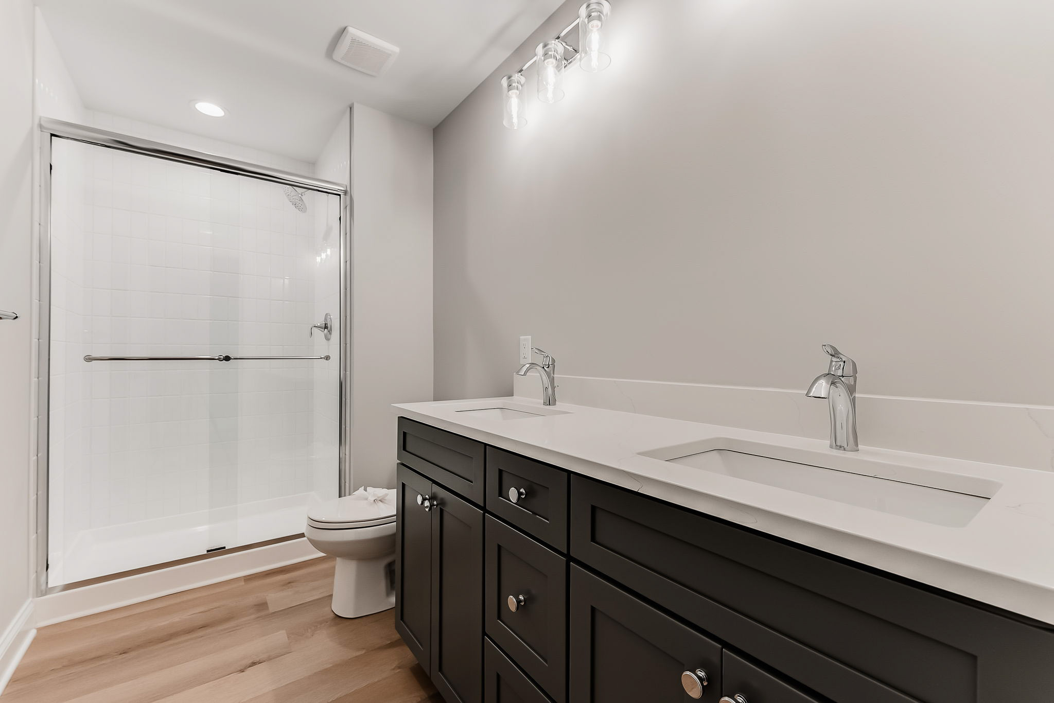 Full Bath 3