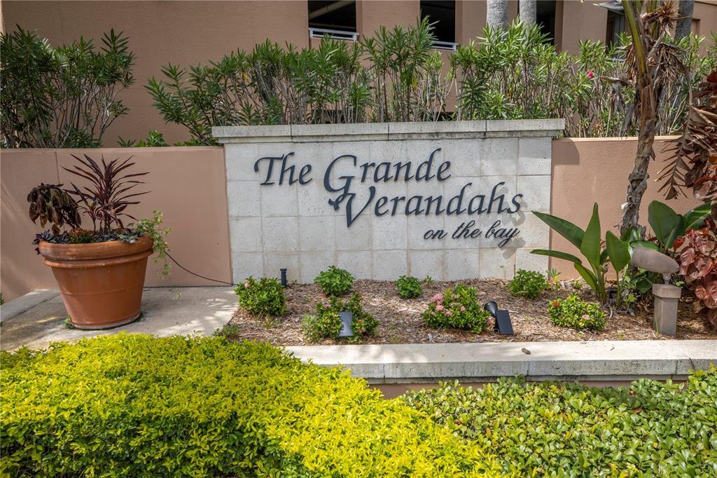 Grande Verandahs on the Bay Condo Homes for Sale St. Petersburg condos