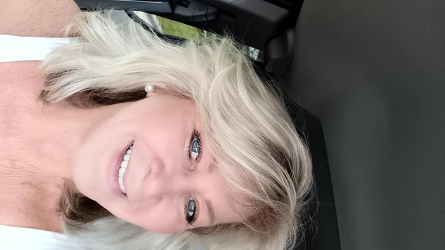 Photo of Deborah Therien