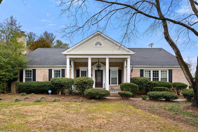 10008 Carpers Farm Court, VA 22182