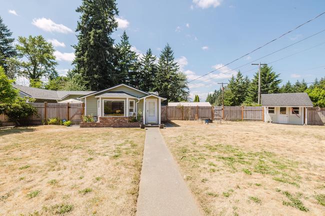 143 Dora Avenue, WA 98312