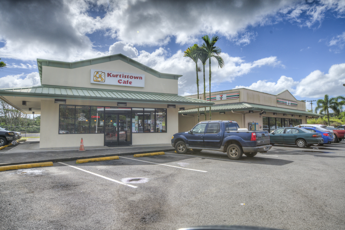 10 acres in Kurtistown, Hawaii country living offgrid Big Island