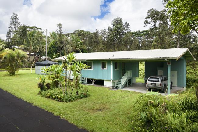 Charming 2 bedroom 1 bath
located in East Hawaii