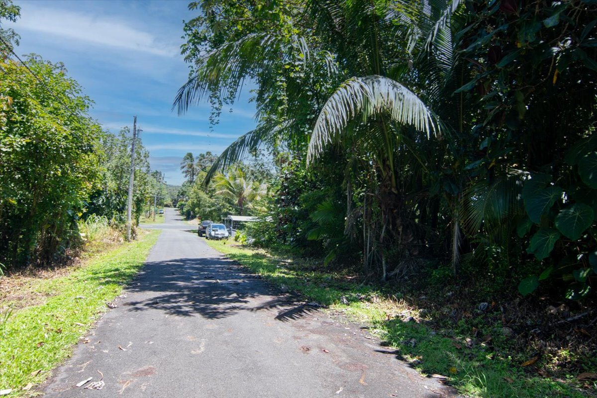 Located at 15-2761 Opihi Street