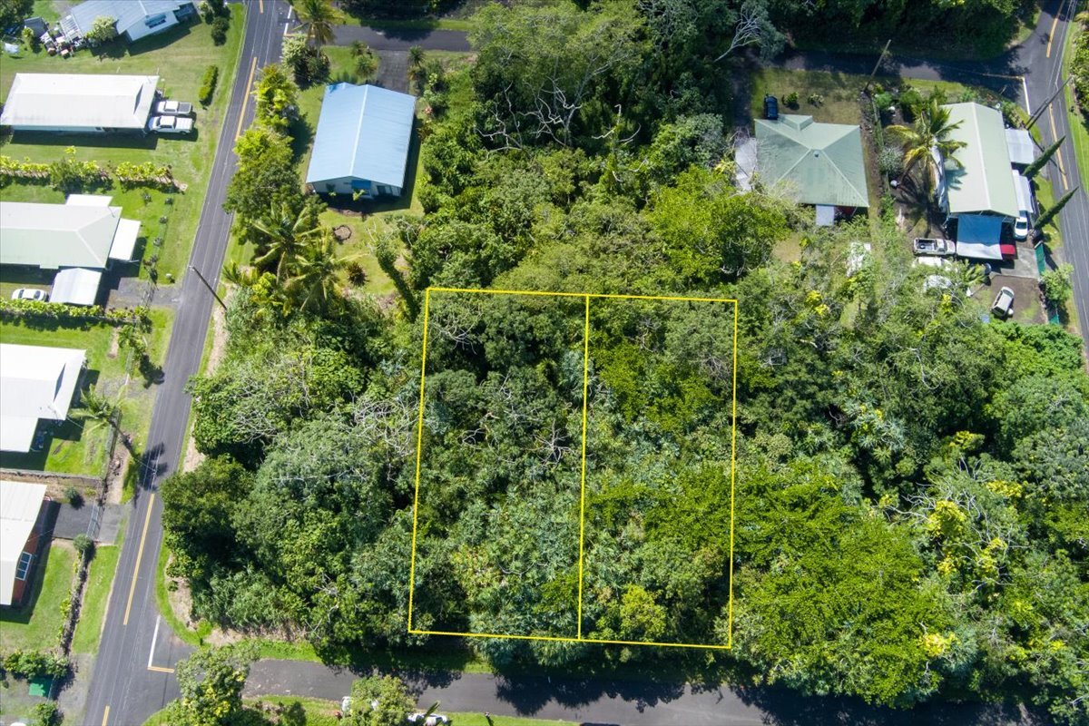 Two adjoining lots near the ocean on N Opihi St $38K each 