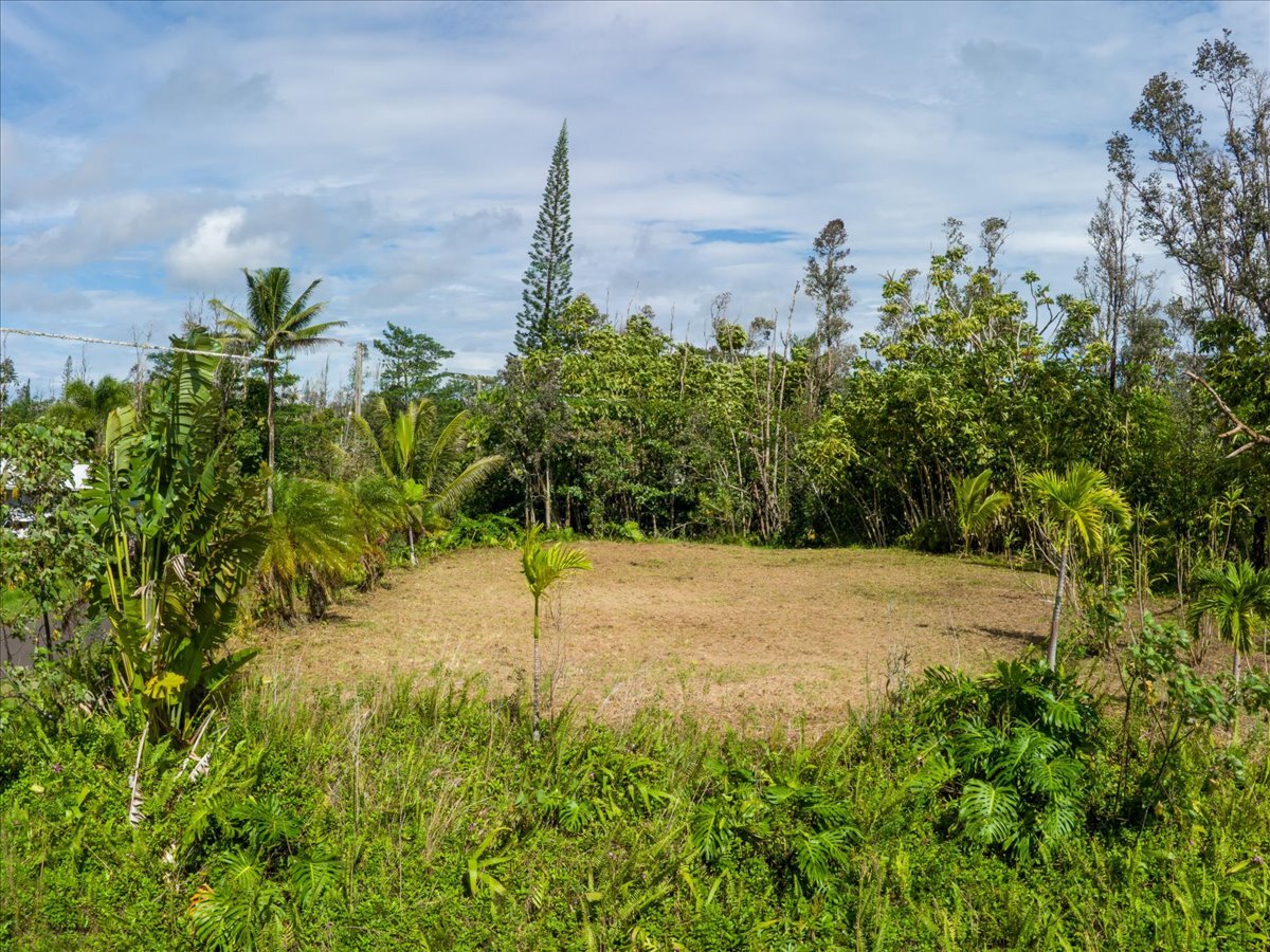Located in Hawaiian Shores Recreational Estates