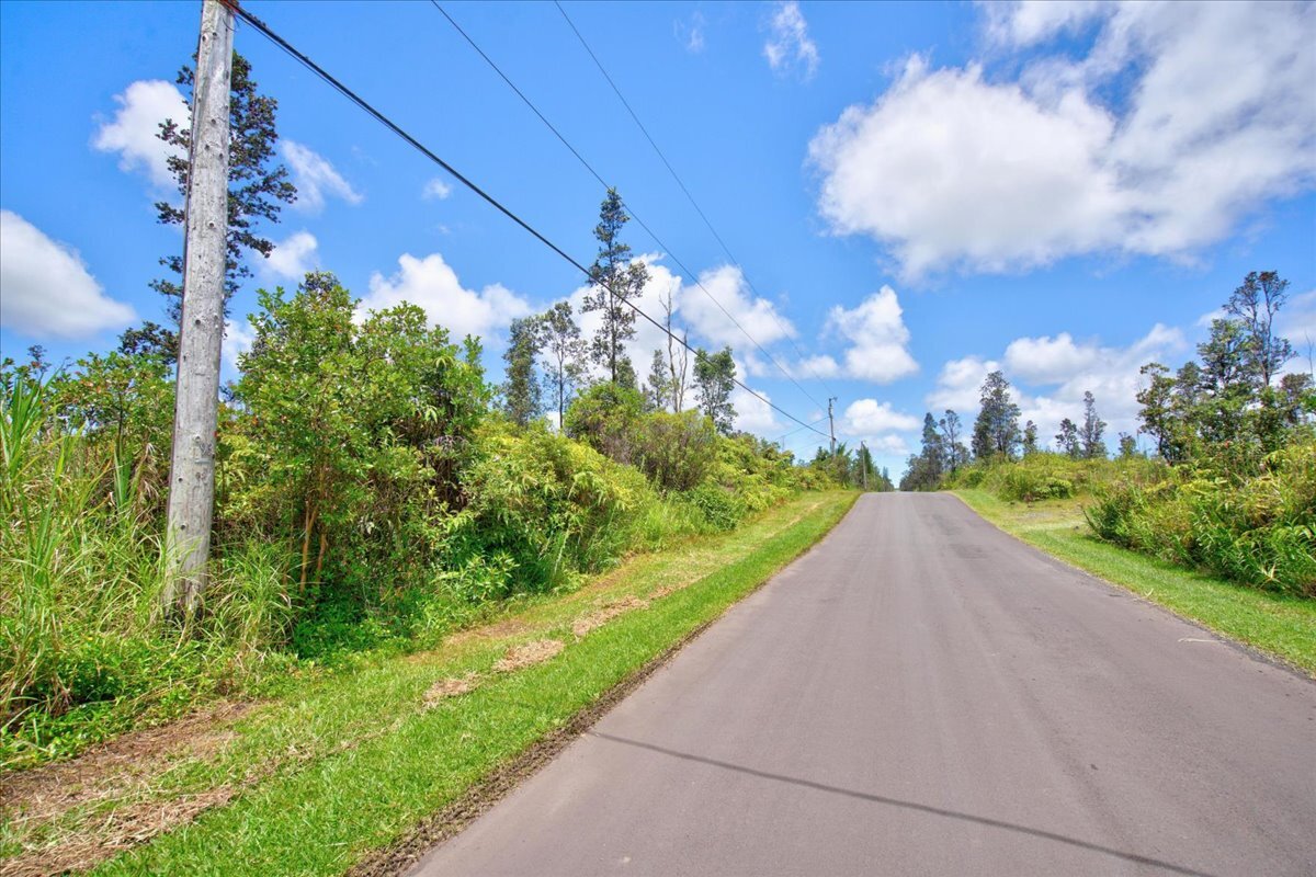 $56,000 2 Acres on Plumeria Street Mountain View, Hawaii