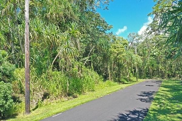 $29,000 lot with seller financing five streets from the ocean