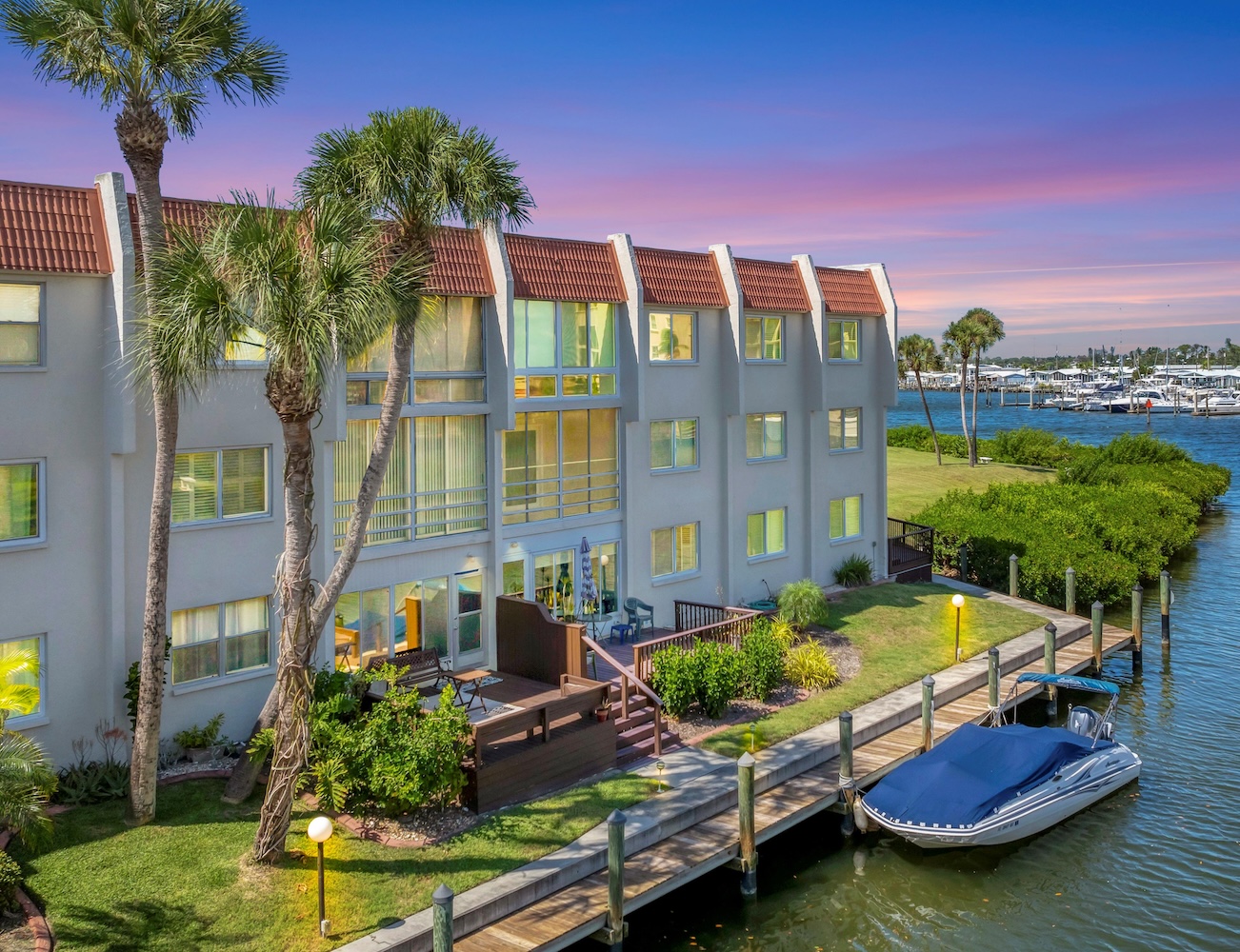 240 stanta maria 224