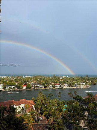 21200 Point Pl #1403, FL 33180