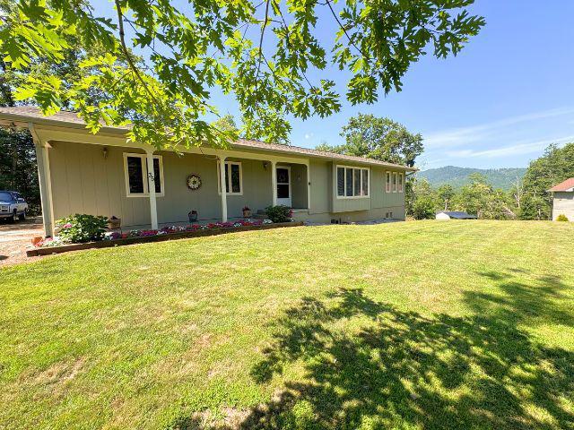 35 Azalea Drive, NC 28777
