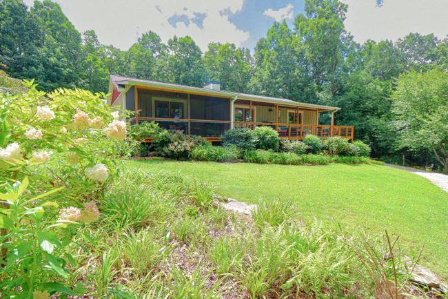 141 Owl Haven Lane, NC 28718