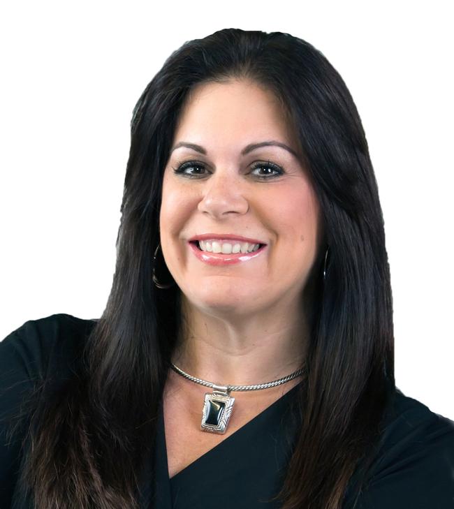 Photo of Lori Carden