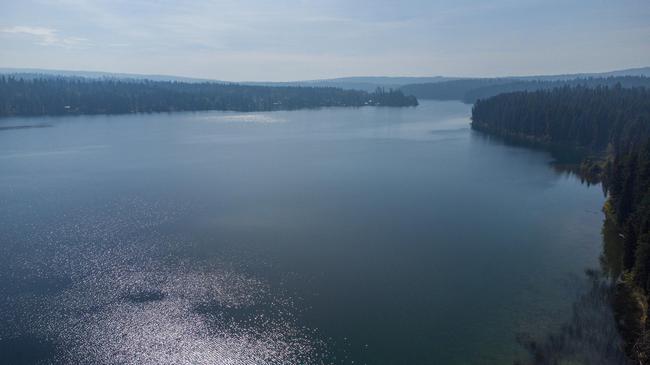 The Magic of Lakefront living in the heart of the Cariboo. Tyee Lakefront Serenity – 5.9 Acres of Cariboo Beauty 2496 Big Lake - Tyee Lake Road, British Columbia V2G 4Y9