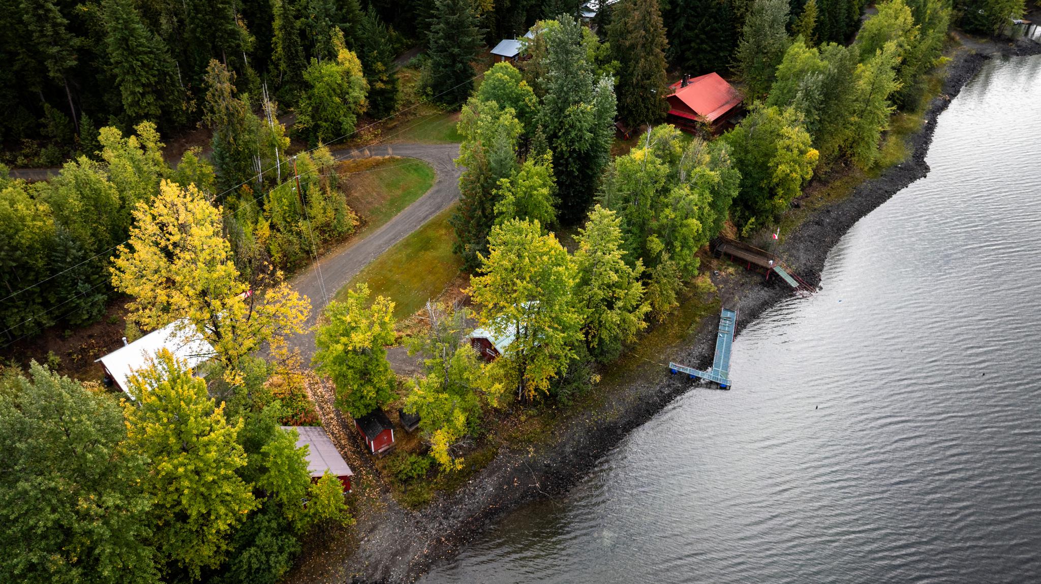 Lodge & Surroundings! 