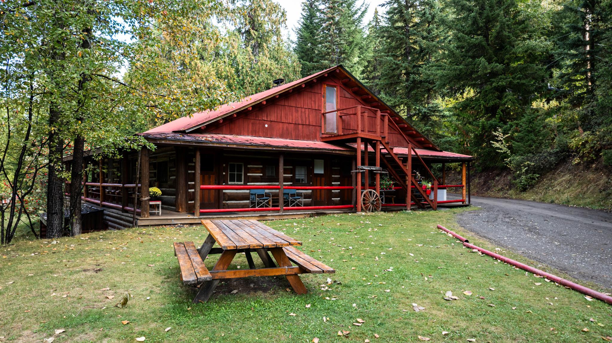 Lodge & Surroundings!