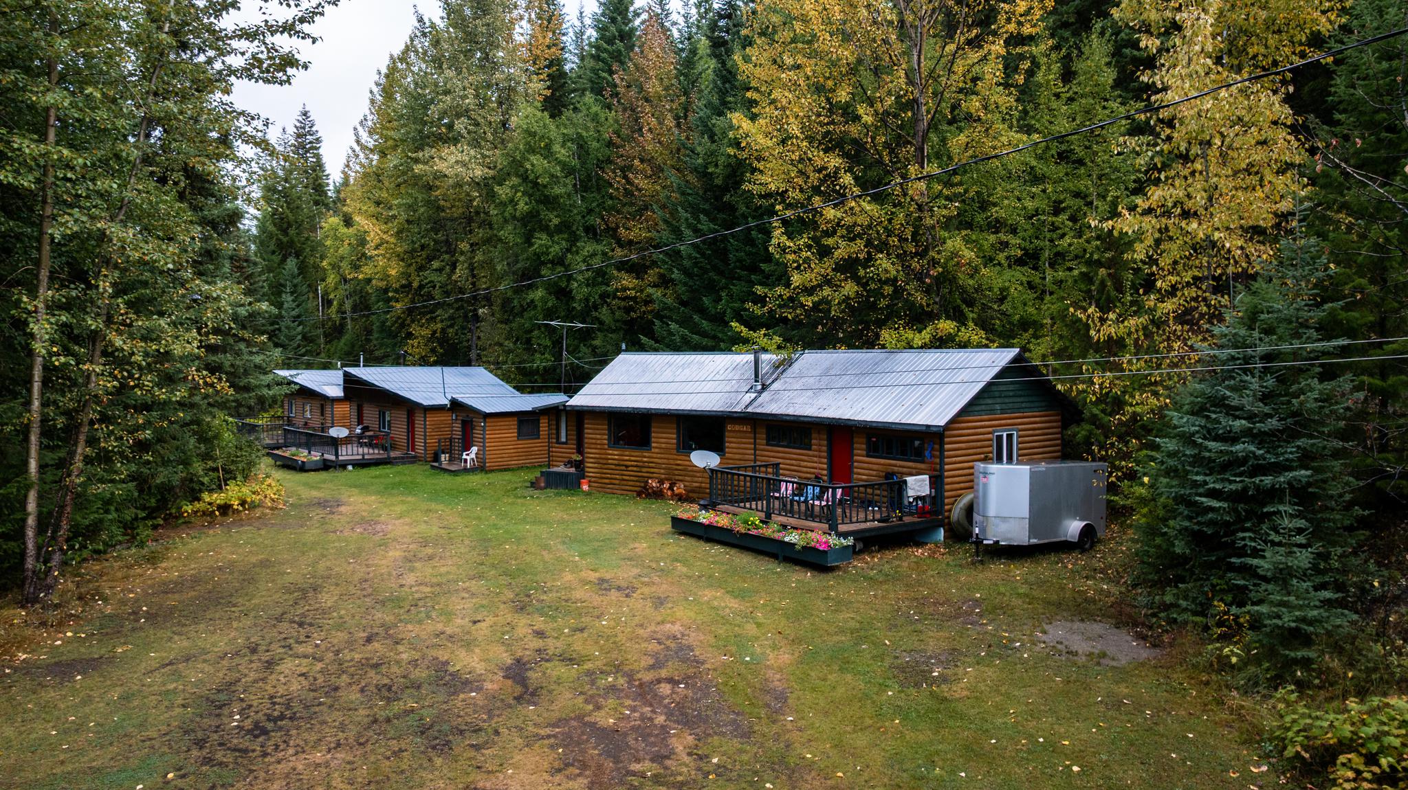 Cabins in and out! 