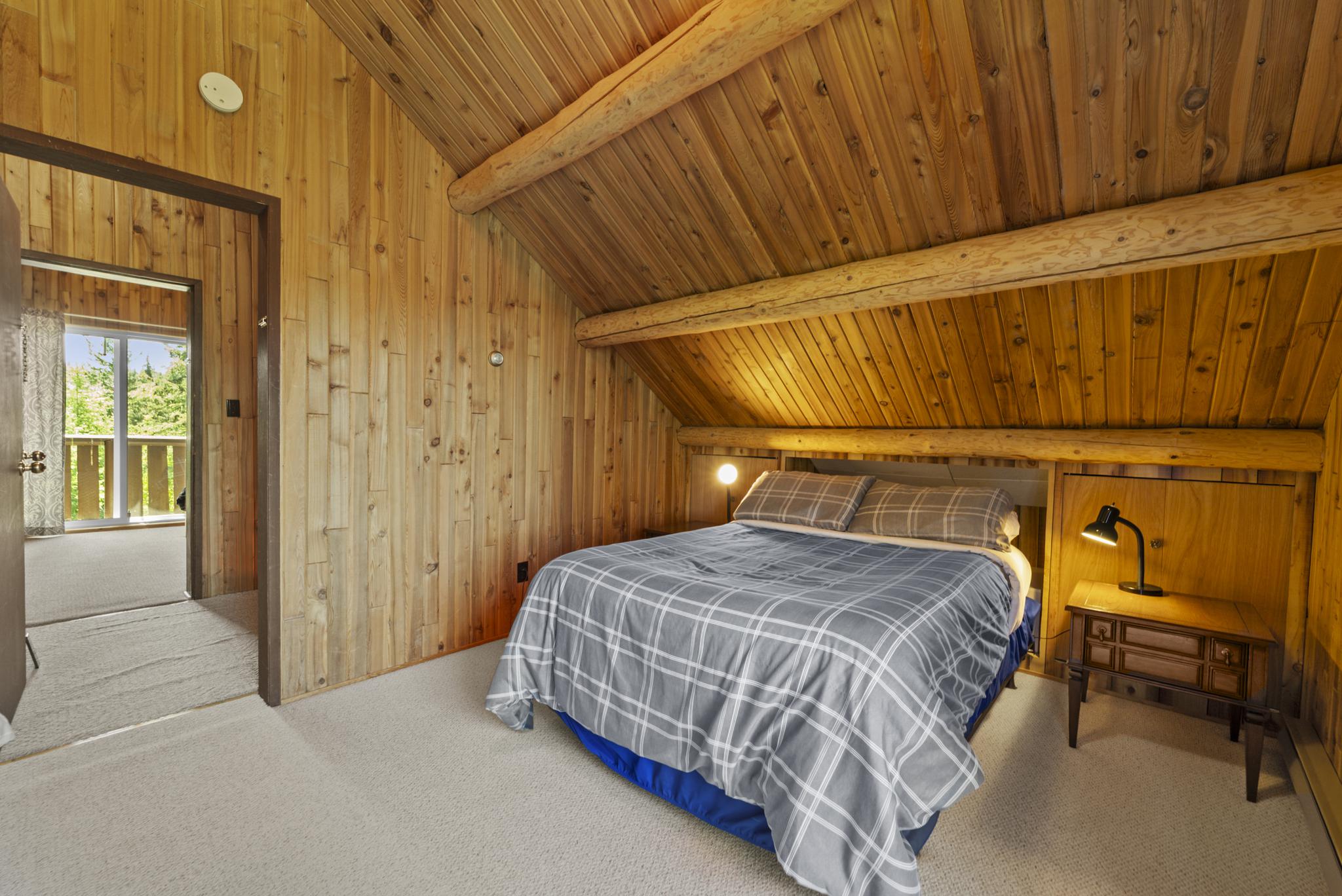 Inside Lodge 