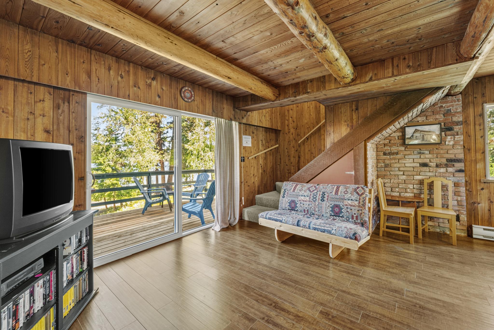 Inside Lodge