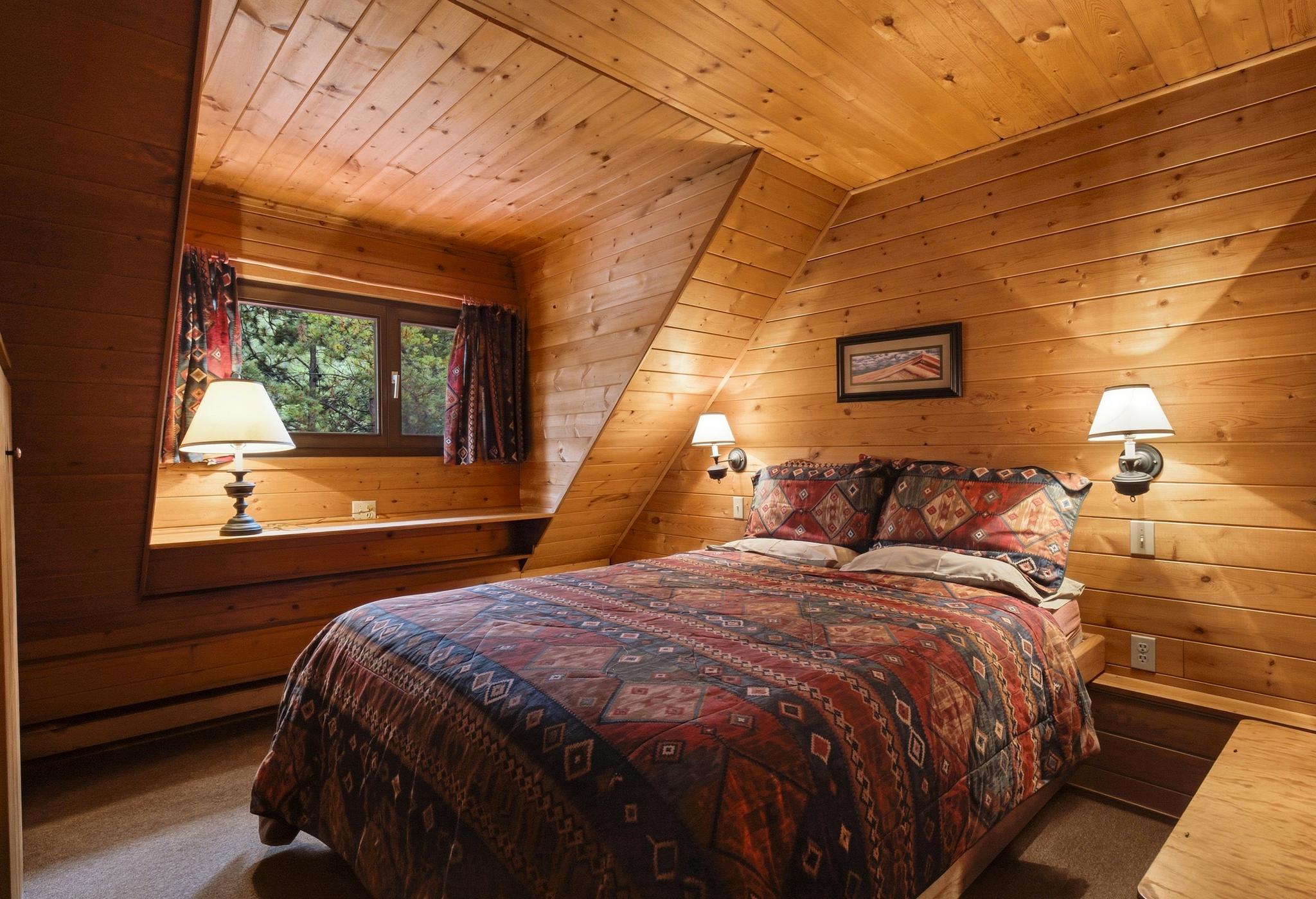 Lodge Inside 