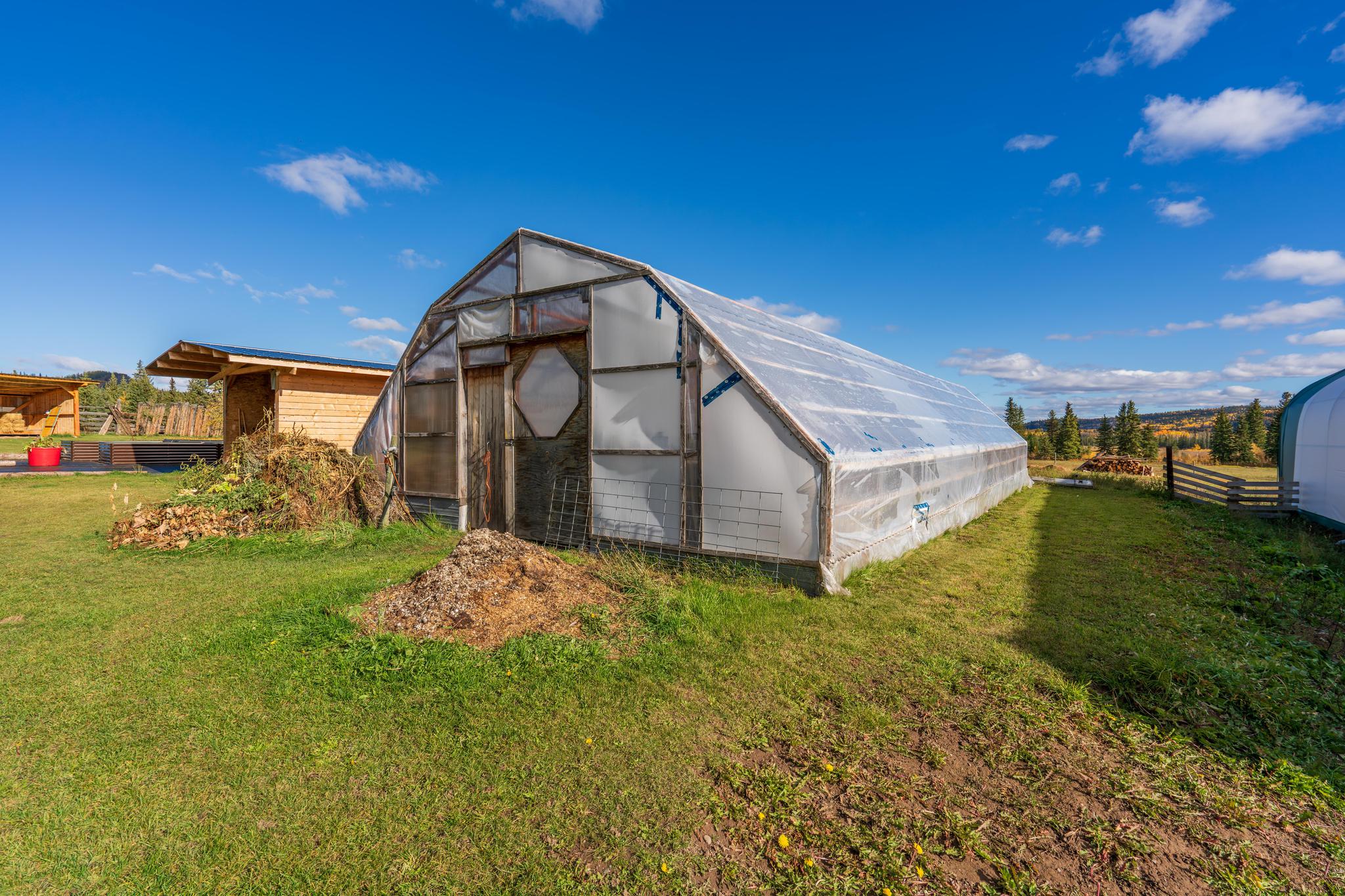 Ranch /Buildings / Infrastructure
Greenhouse