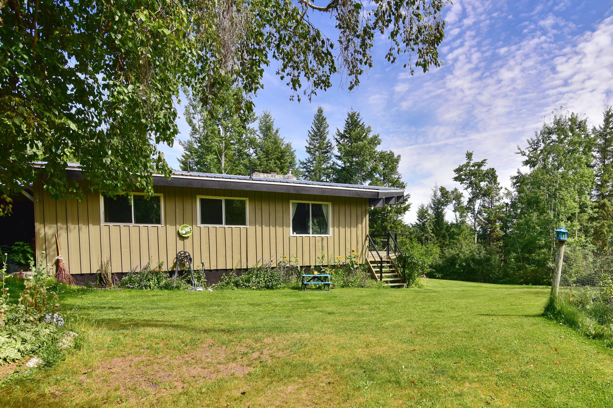 2285 Blackwater Road, Quesnel Great Hobby Farm for Horse Lovers on 26