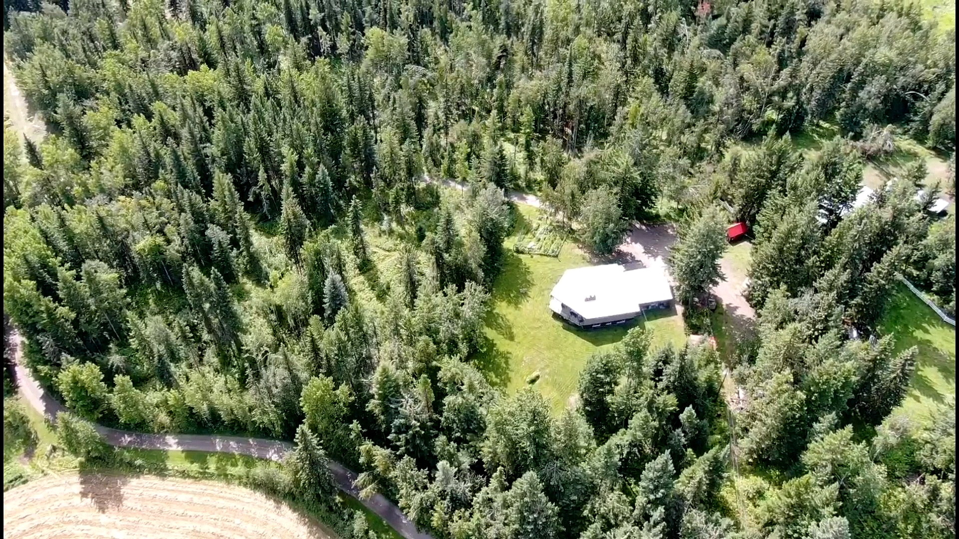 2285 Blackwater Road, Quesnel Great Hobby Farm for Horse Lovers on 26
