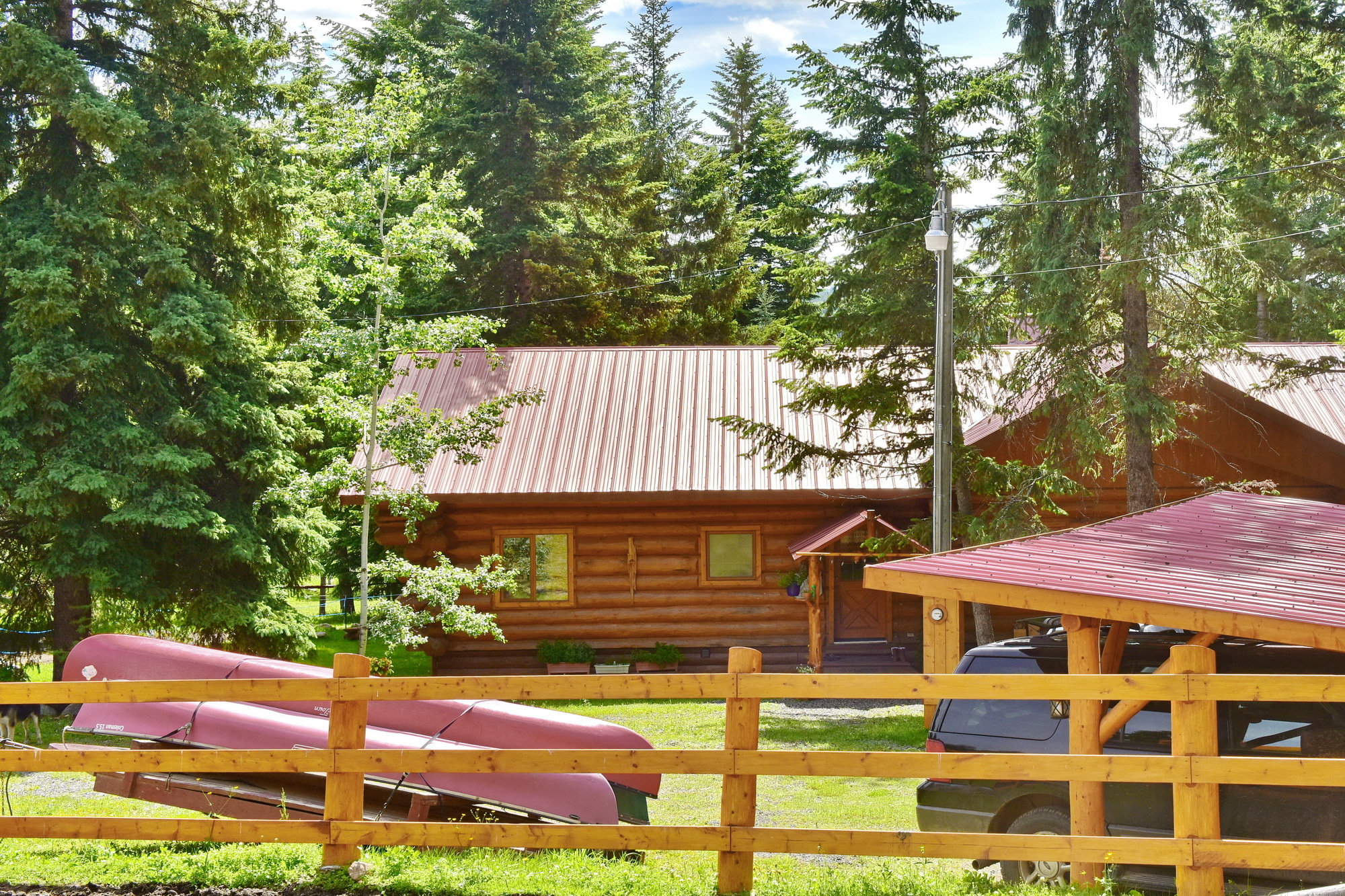 100 Mile House, BC, Beaver Guest Ranch on Cariboo Chalet Road