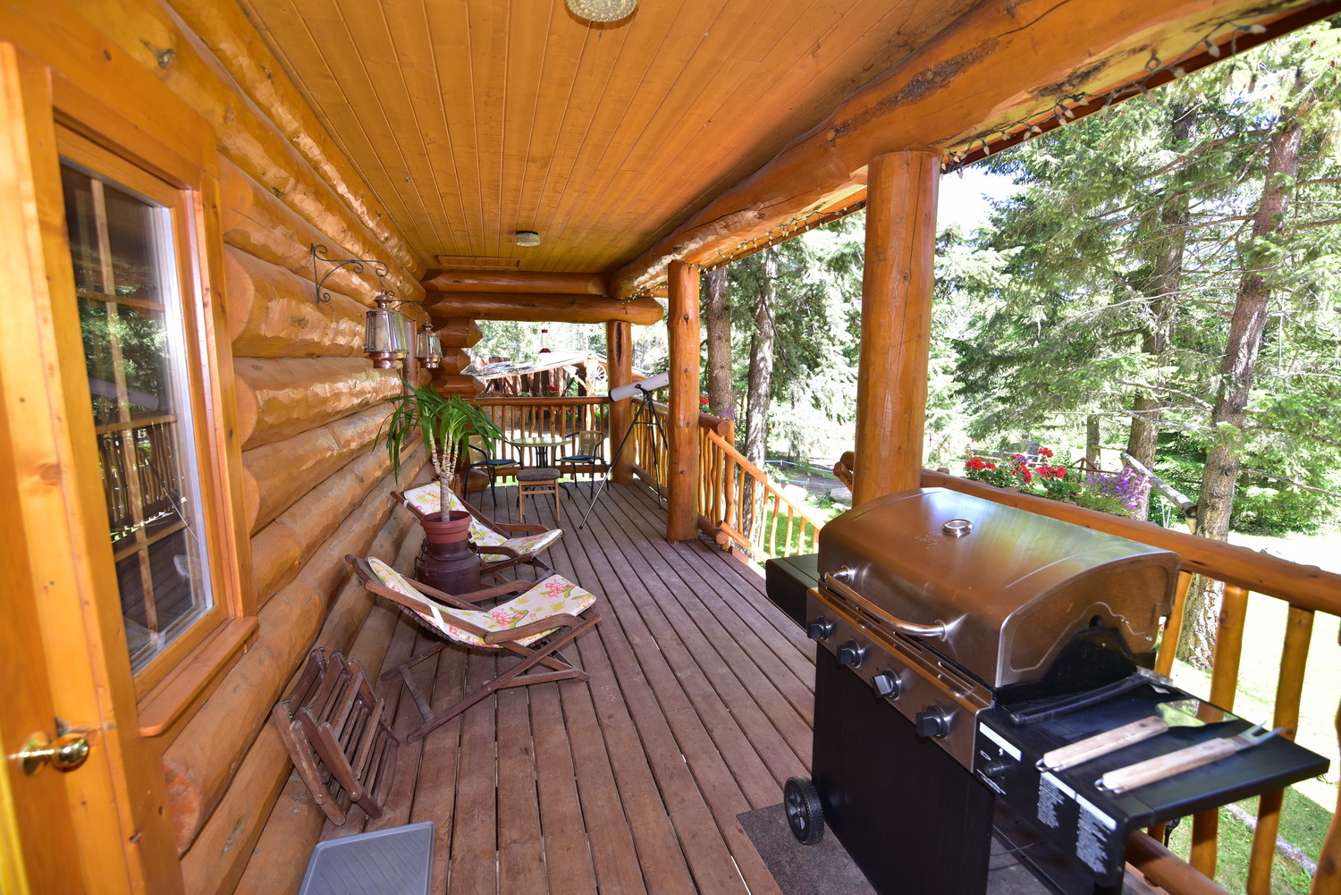 100 Mile House, BC, Beaver Guest Ranch on Cariboo Chalet Road