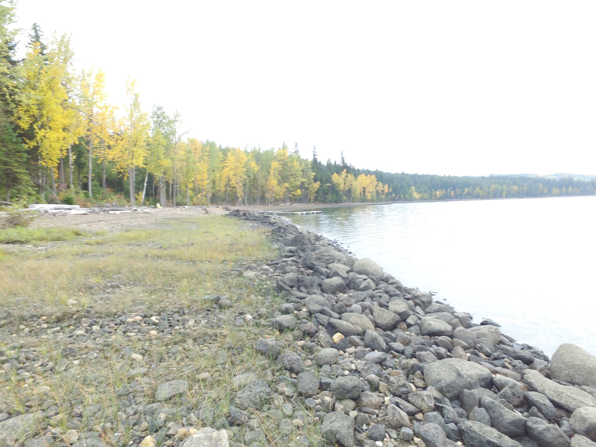 Custom Waterfront Home Acreage on Quesnel Lake