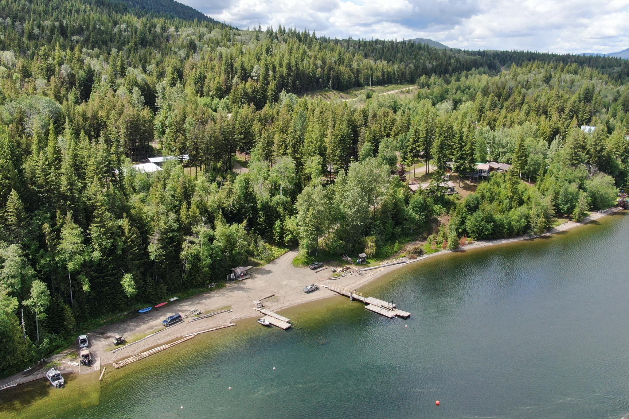Elysia Resort, Quesnel Lake, 5667 Marshall Creek Road, Horsefly
