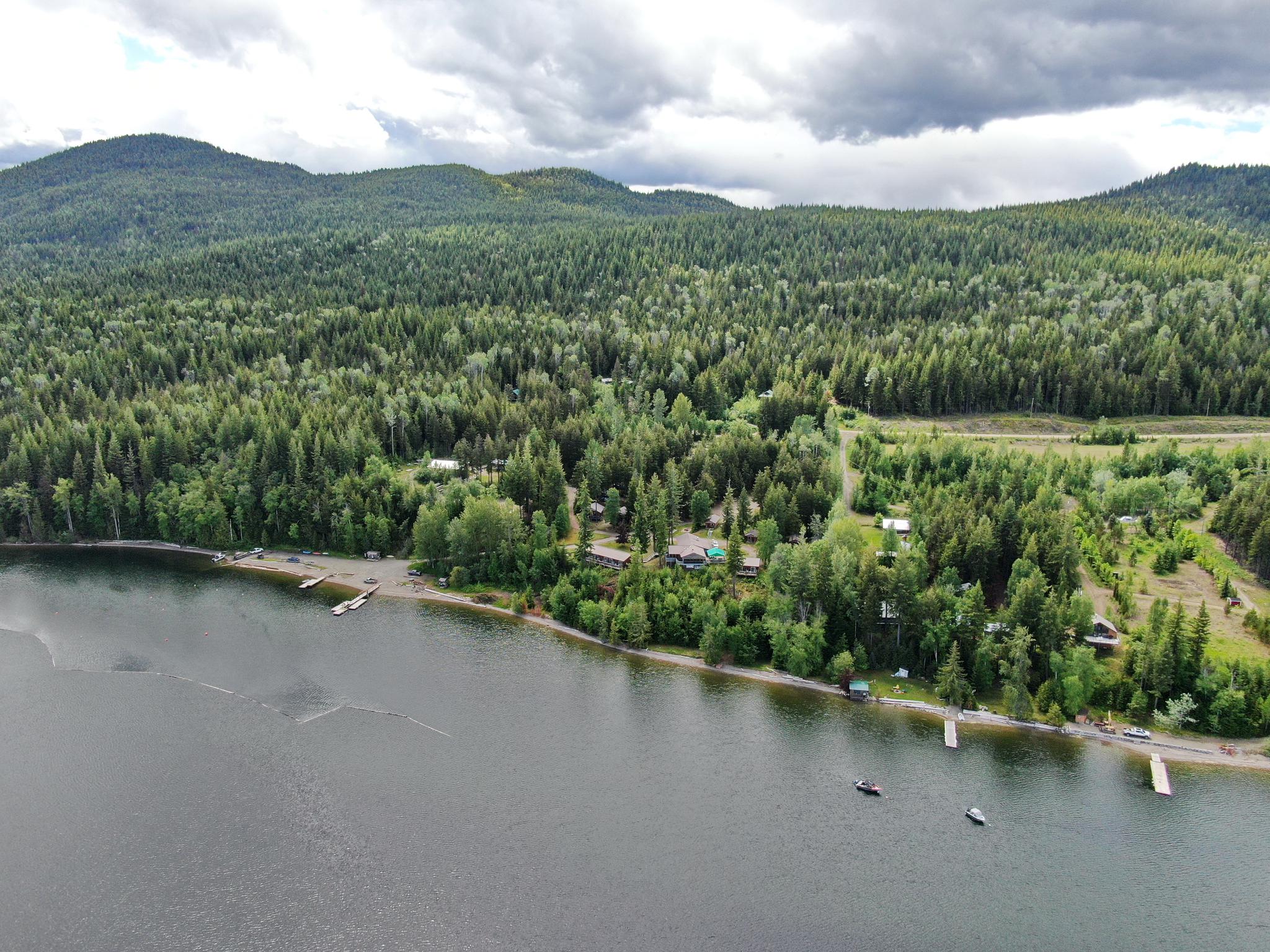 Elysia Resort, Quesnel Lake, 5667 Marshall Creek Road, Horsefly